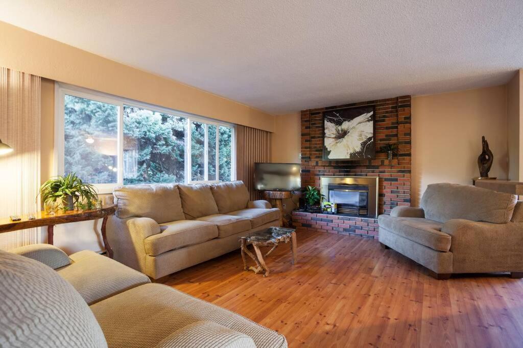 Spacious And Comfy ! Villa Victoria Exterior photo
